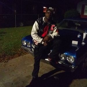 Meet your Posher, Wesleyy